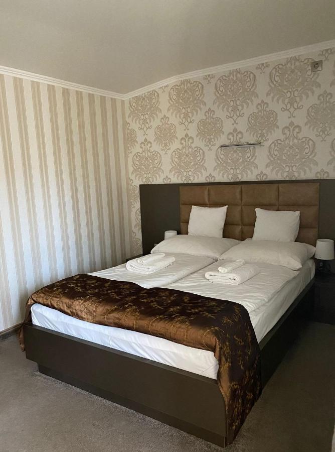 Blueline Motel Jászberény Dış mekan fotoğraf